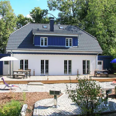 Сasa de vacaciones Holiday Boddenrauschen By Interhome *